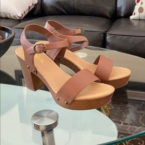 Brand New Soda Heels